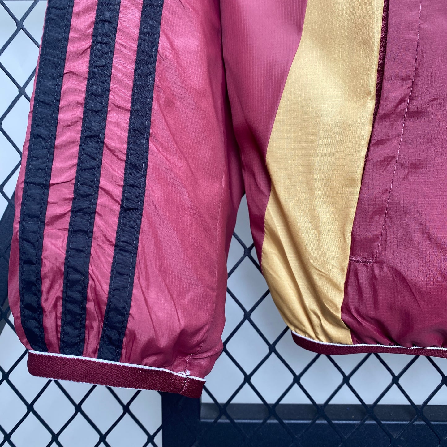 24/25 Roma Reversible Windbreaker