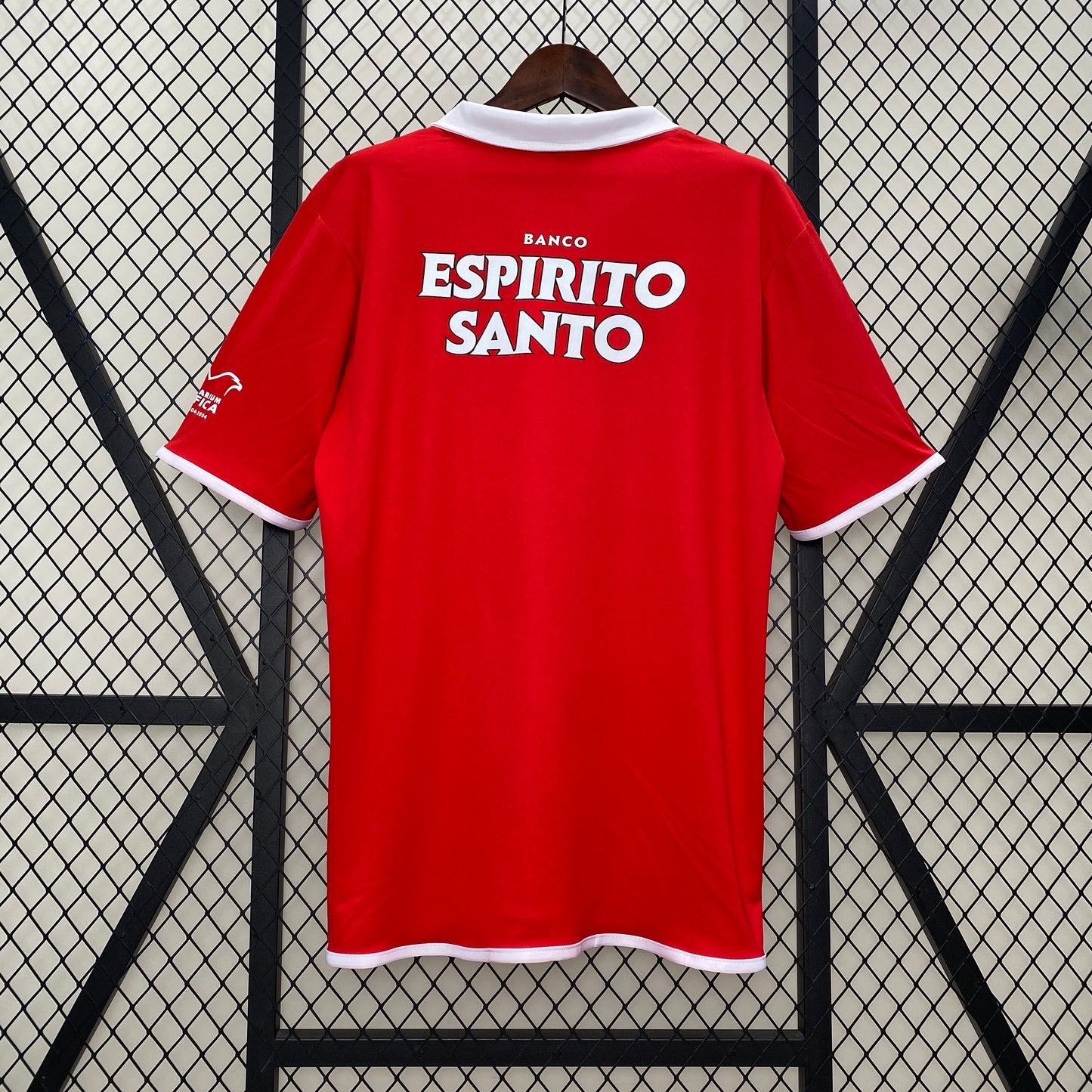 04/05 Benfica Home