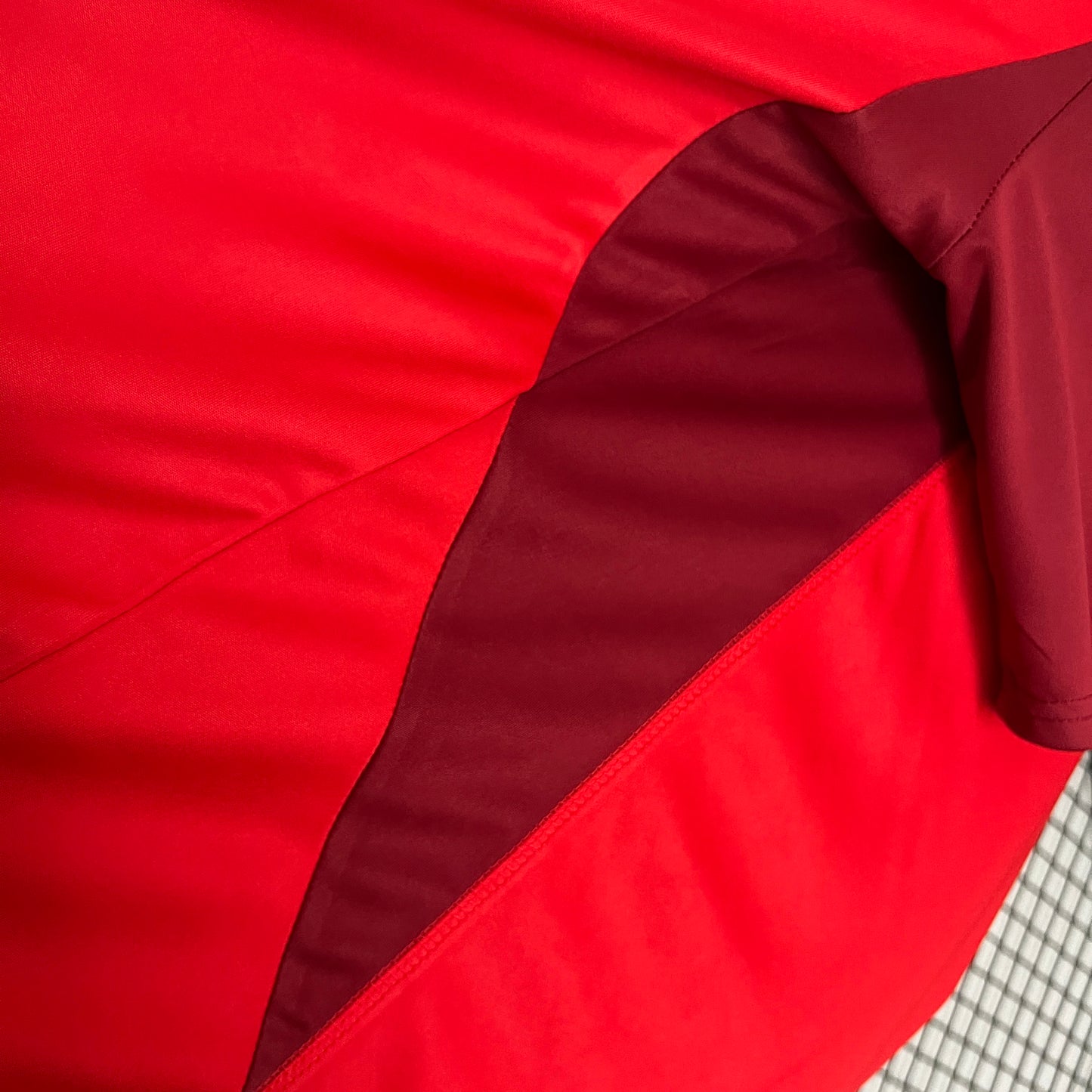 24/25 Internacional Training Wear Red
