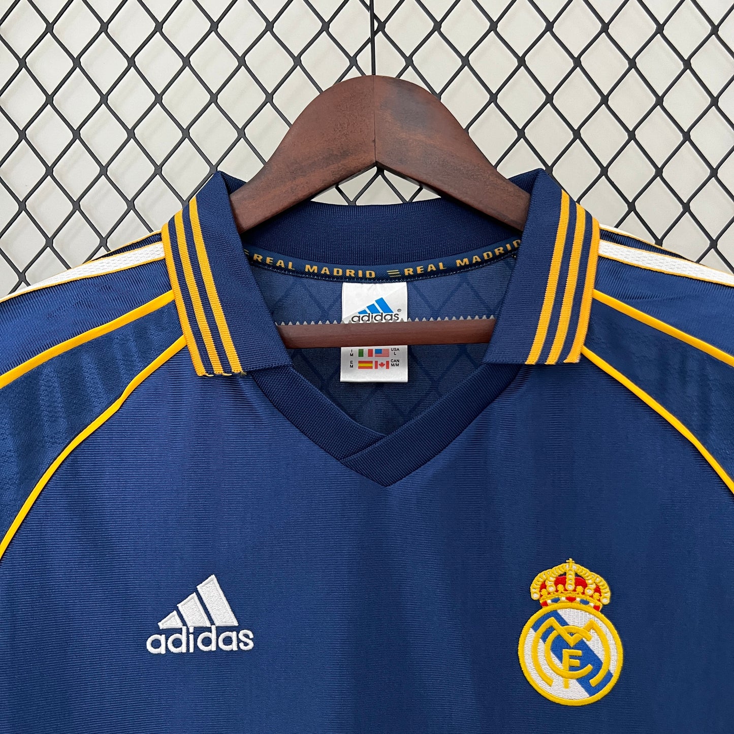 Retro Real Madrid 98/00 Third Away