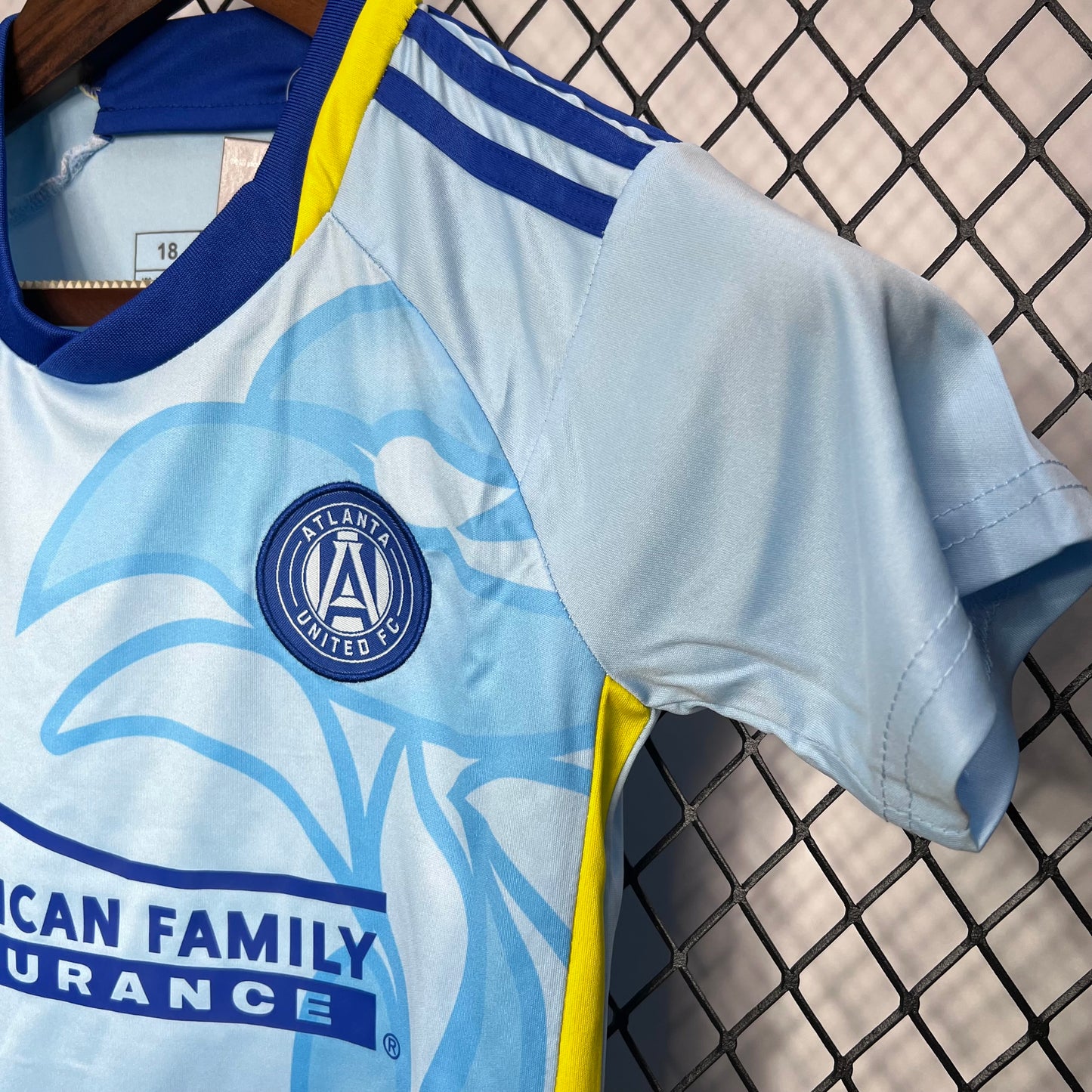 Atlanta United 2024/25 Away Kids Kit