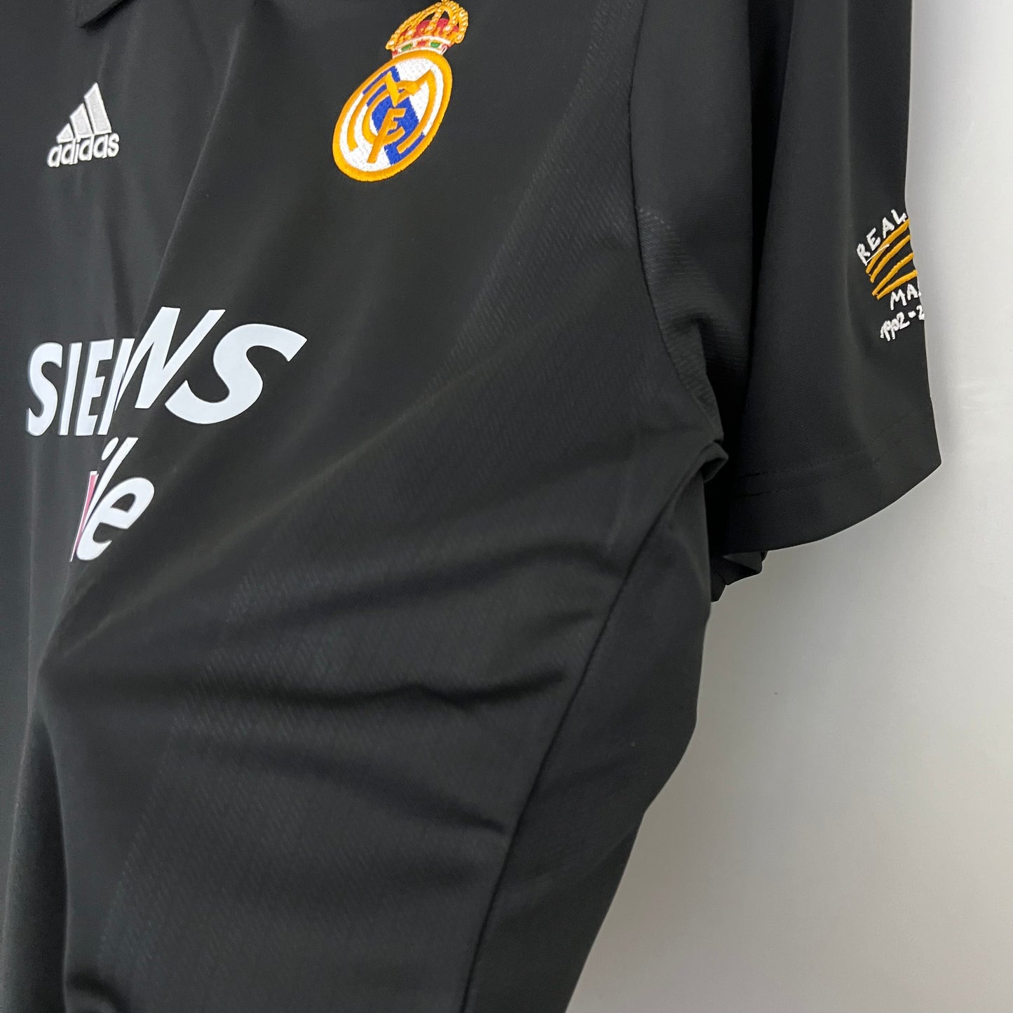 Retro Real Madrid 02/03 Away