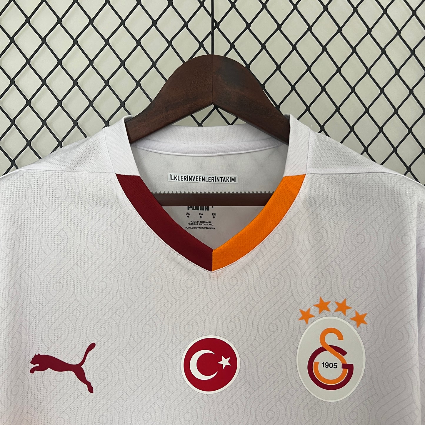 24/25 Galatasaray Away