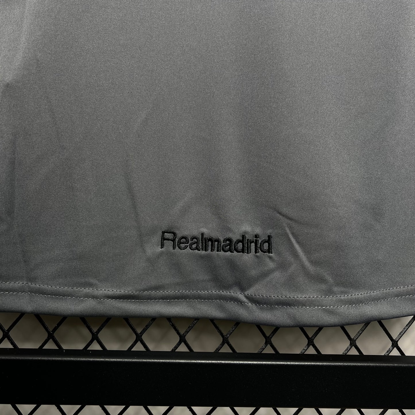 Real Madrid 2005/06 Third Away Retro Jersey