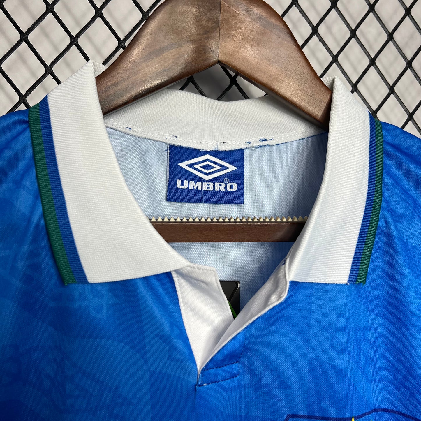 Brazil 1991/93 Away Retro Jersey