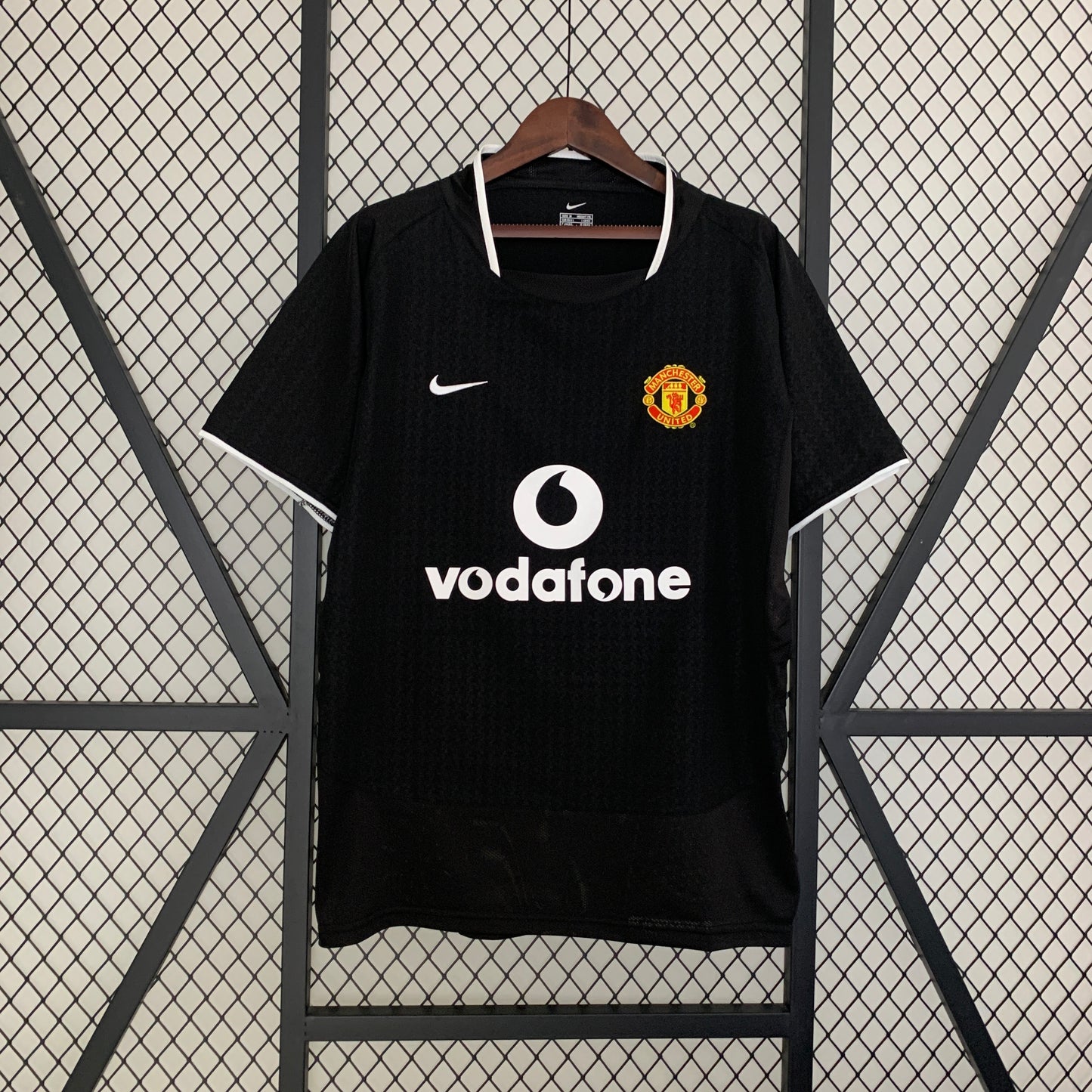 Retro Manchester United 03/04 Away