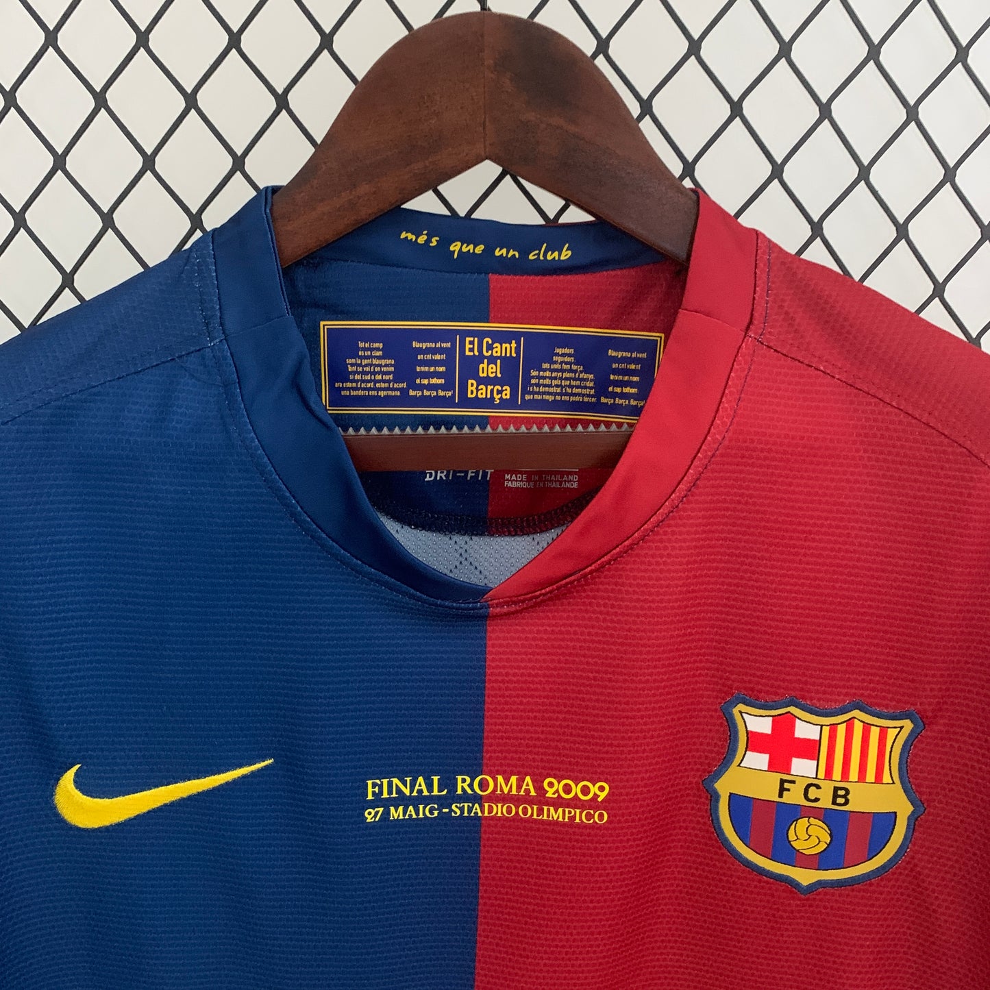 Retro long sleeves Barcelona 08/09 Champions League home