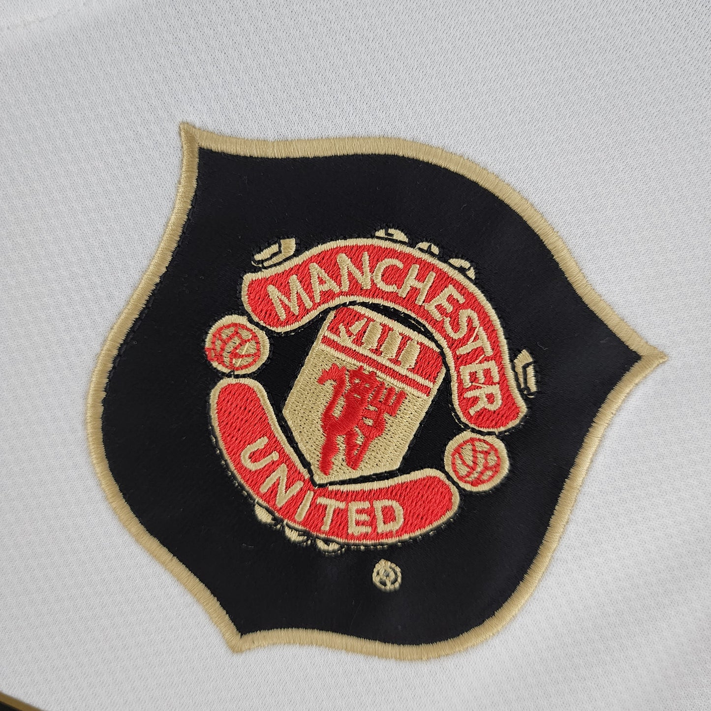 Retro Manchester United 06/07 away