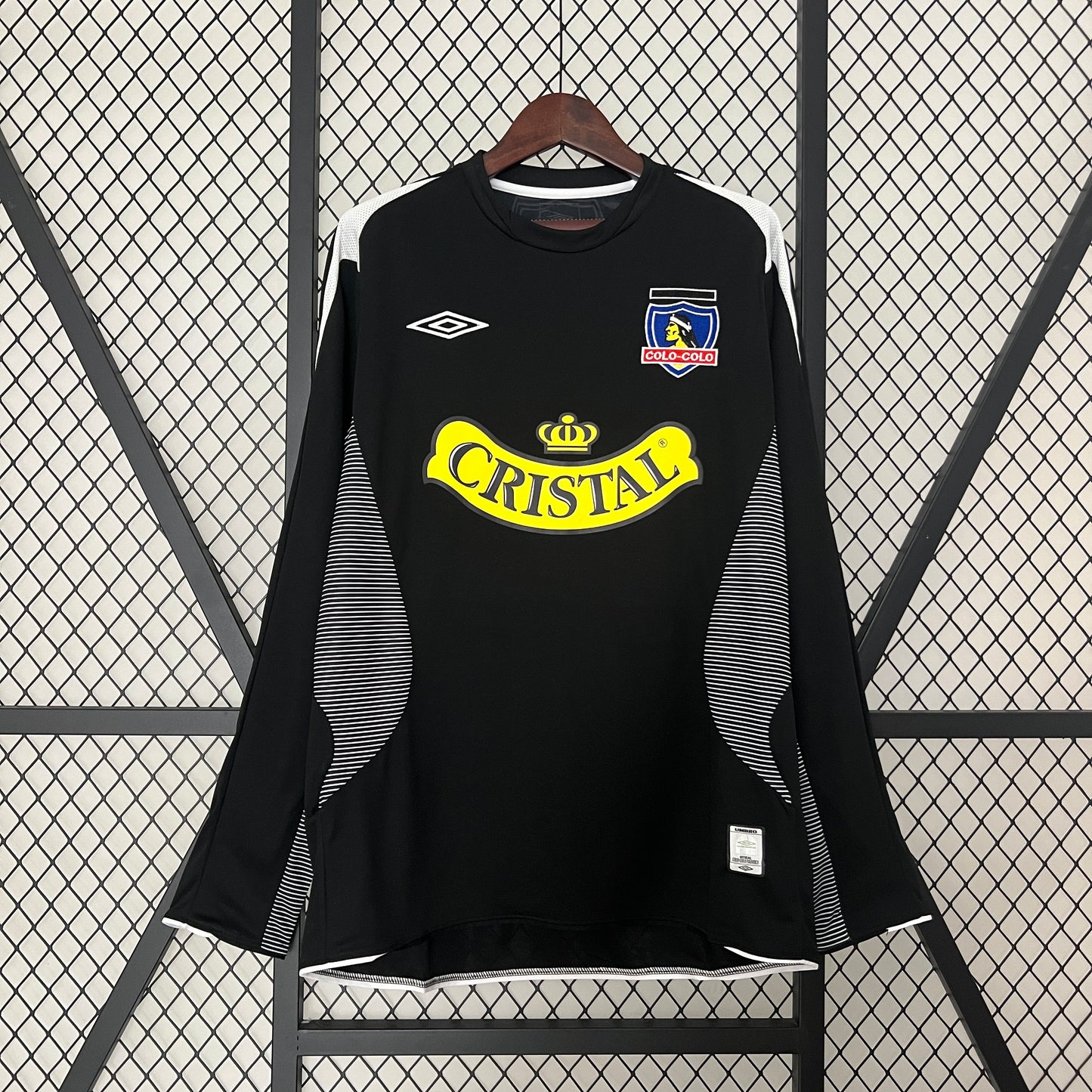 Retro long sleeve Colo Colo 2006 Away