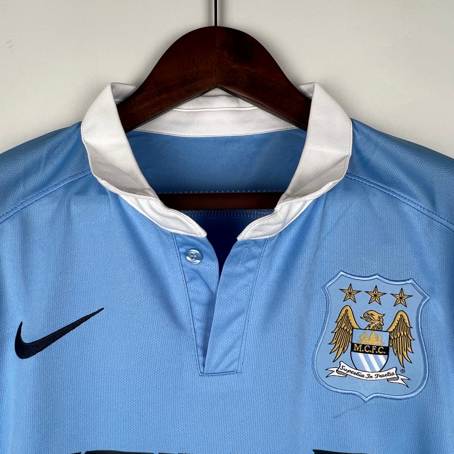 Retro Manchester City 15/16 Home