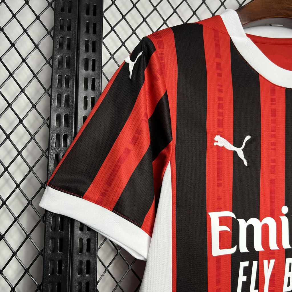 24/25 AC Milan Home