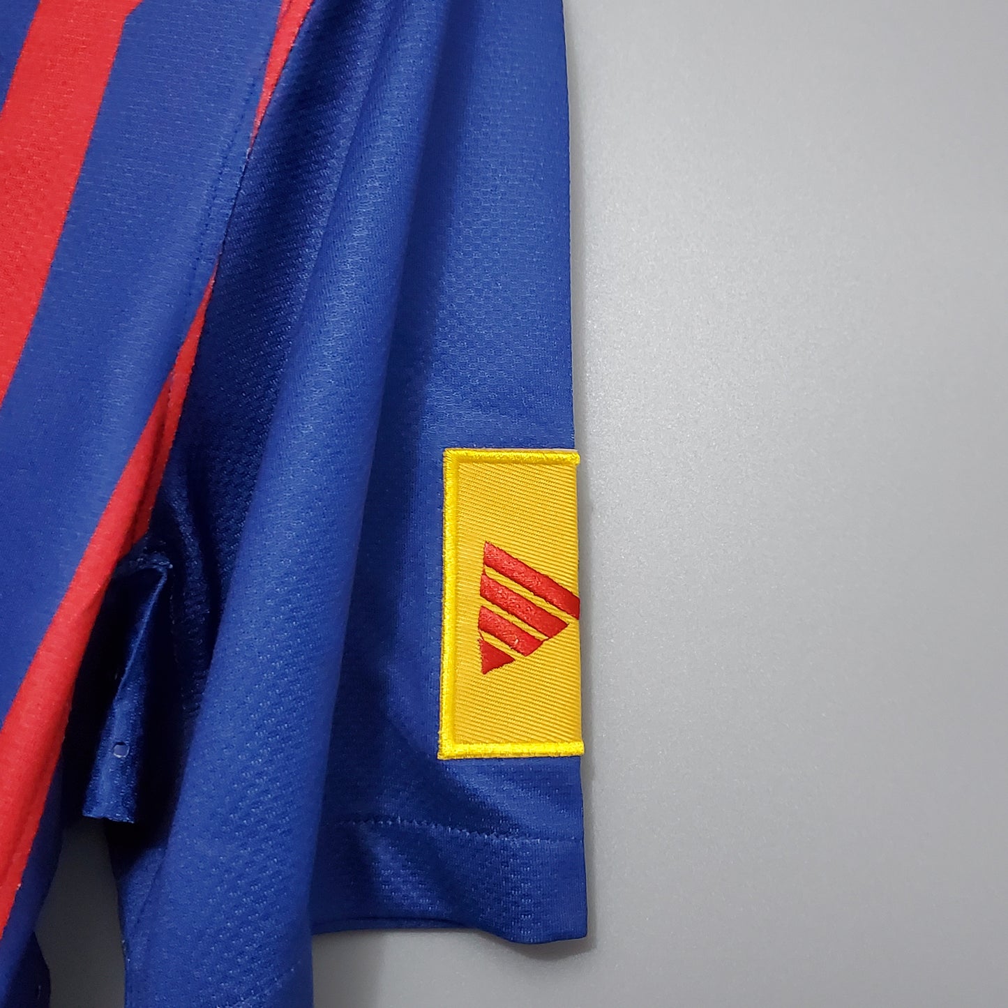 Retro Barcelona 11/12 home
