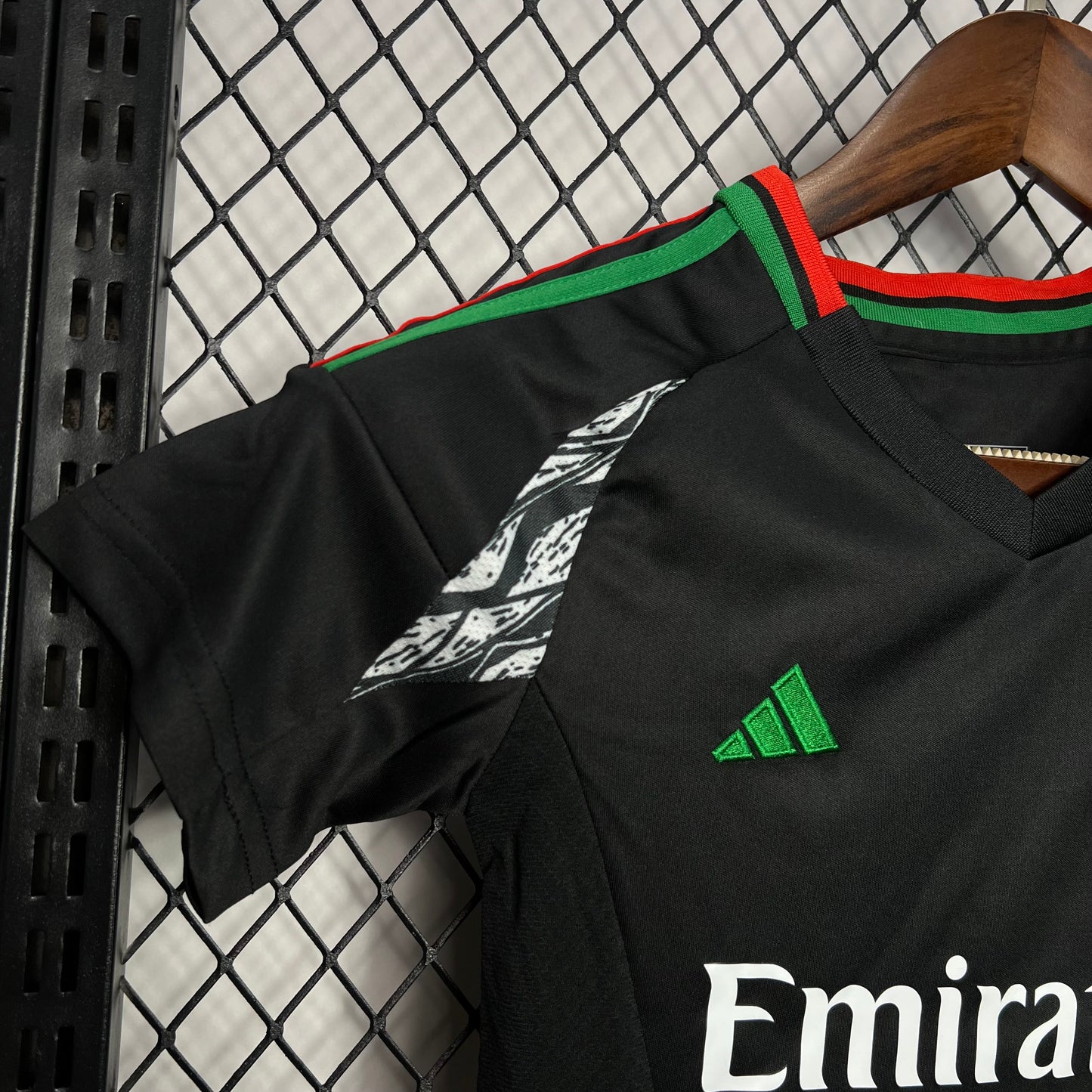 Arsenal 2024/25 Away Kids Kit