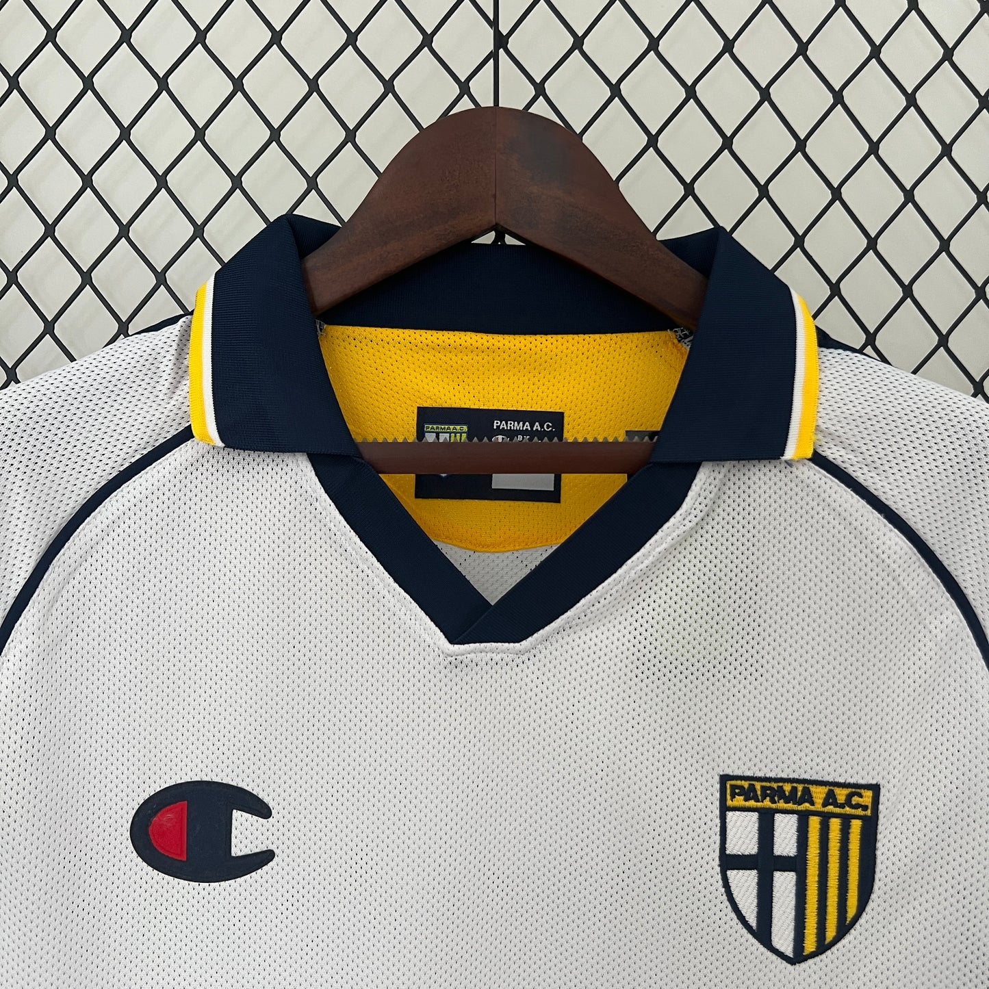 Retro Parma 03/04 Away