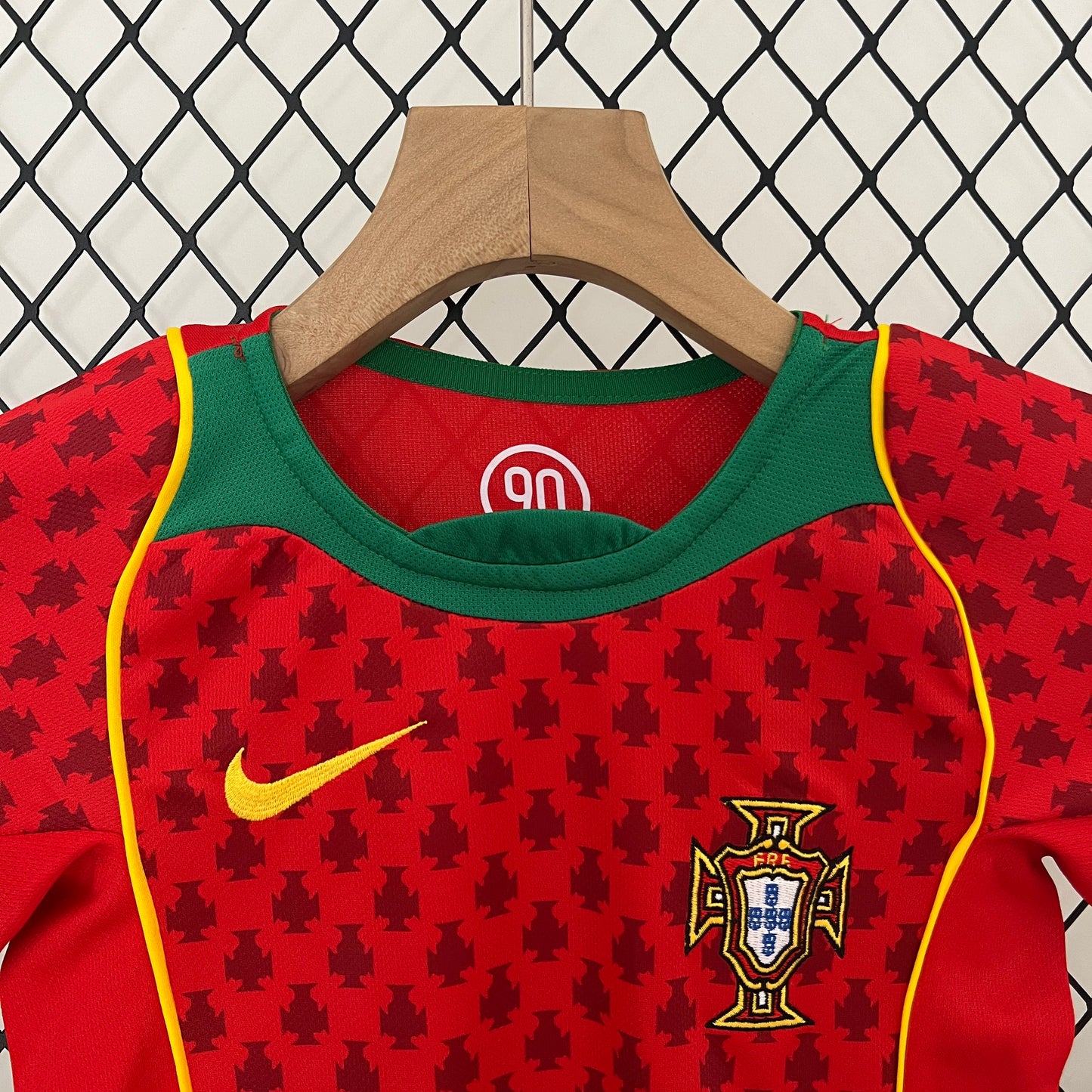 kids Portugal 2004 Home