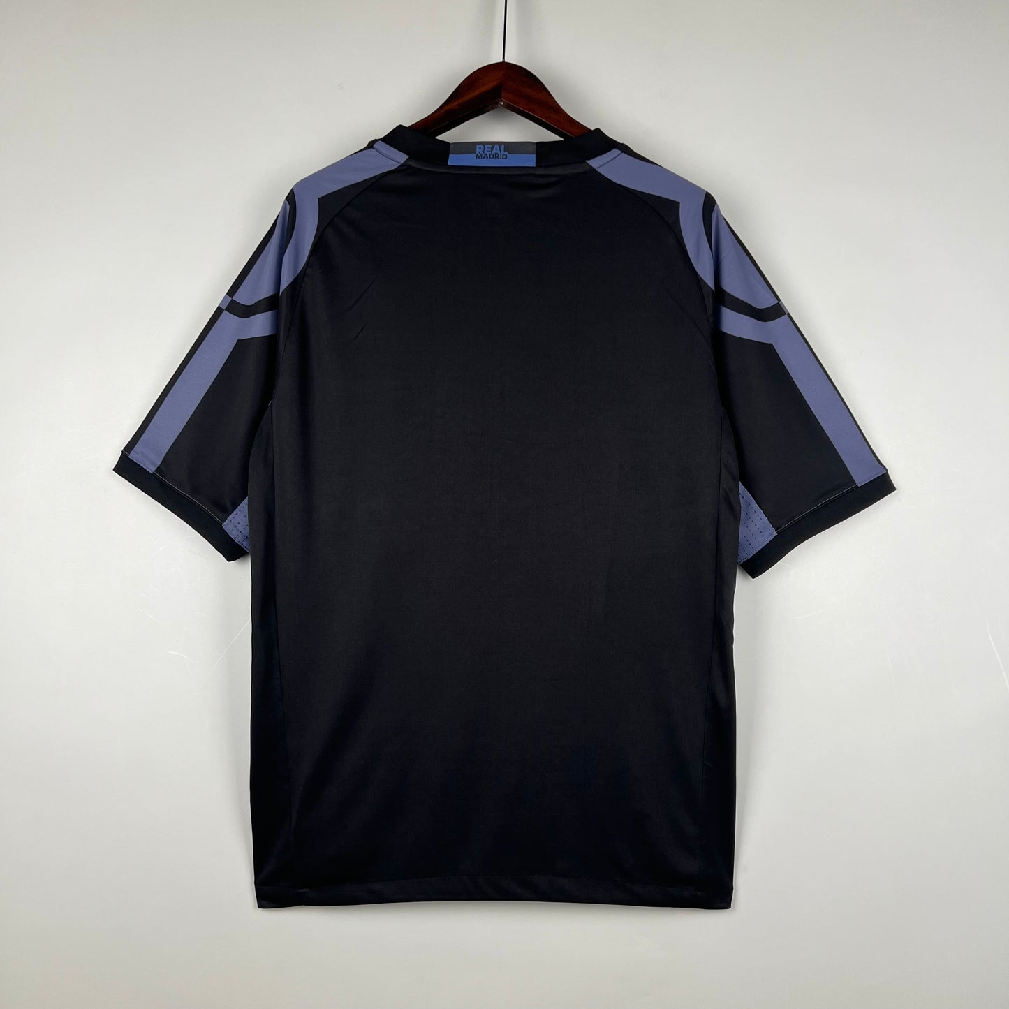 Retro Real Madrid 16/17 Third Away