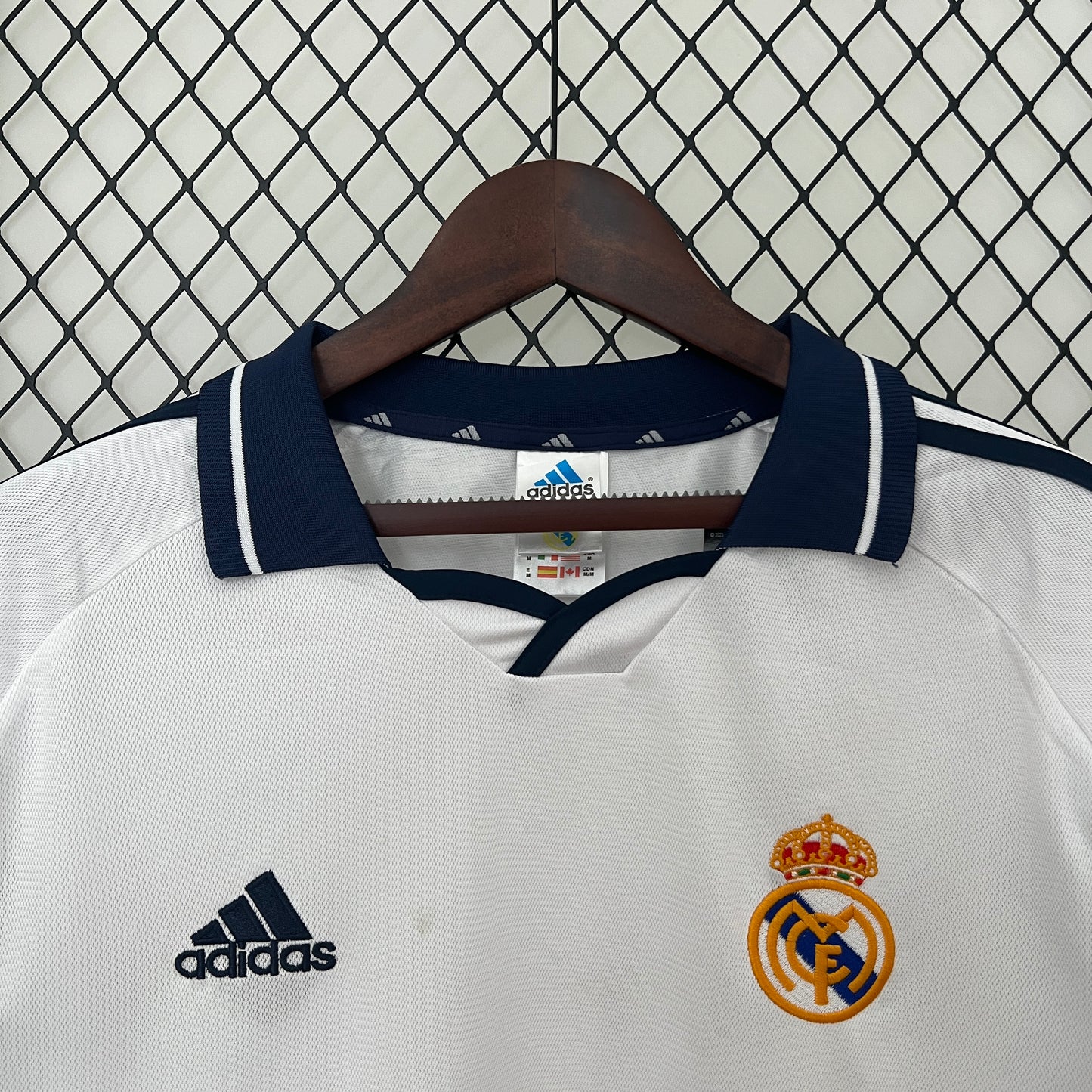 Retro long sleeve Real Madrid 00/01 Home
