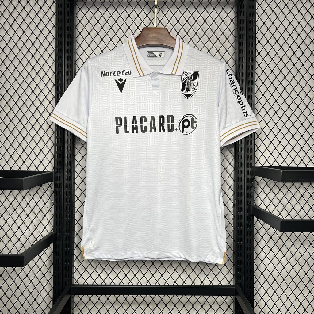 Vitoria de Guimarães Home 2024/25