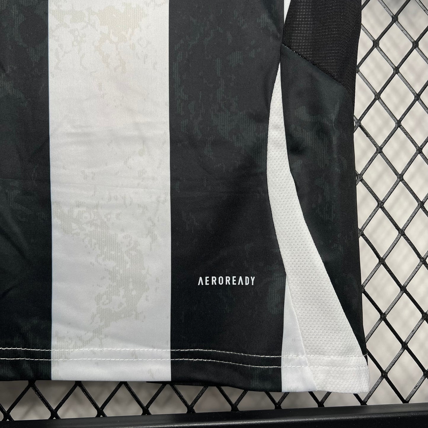 Juventus 2024/25 Home Kids Kit