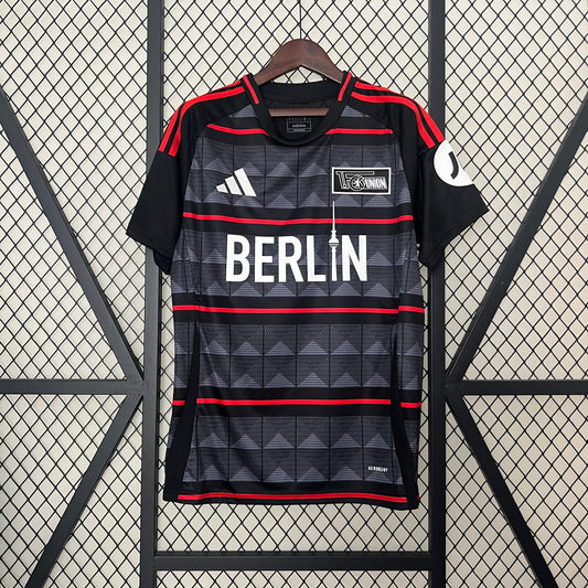 24/25 Union Berlin Away