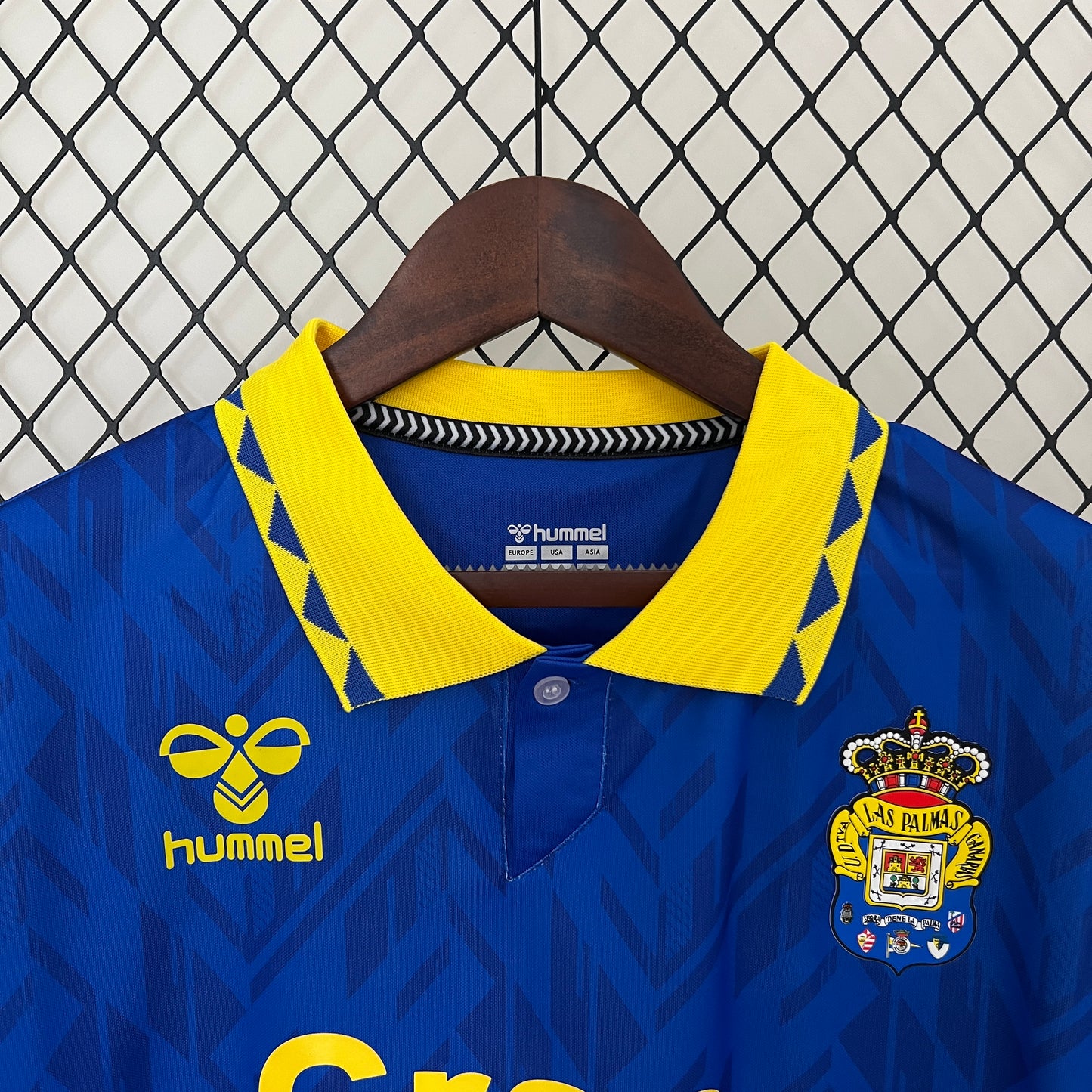 24/25 Las Palmas Away