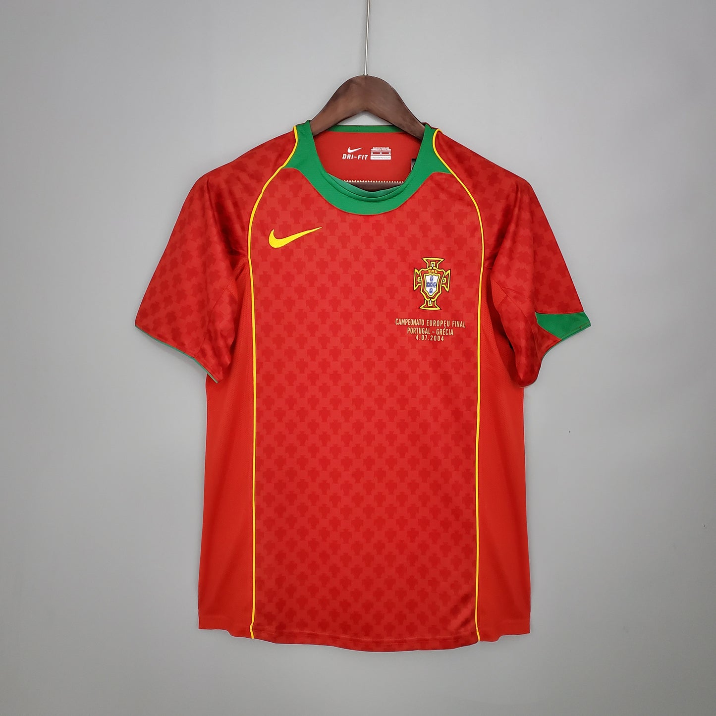 Retro Portugal 2004 home
