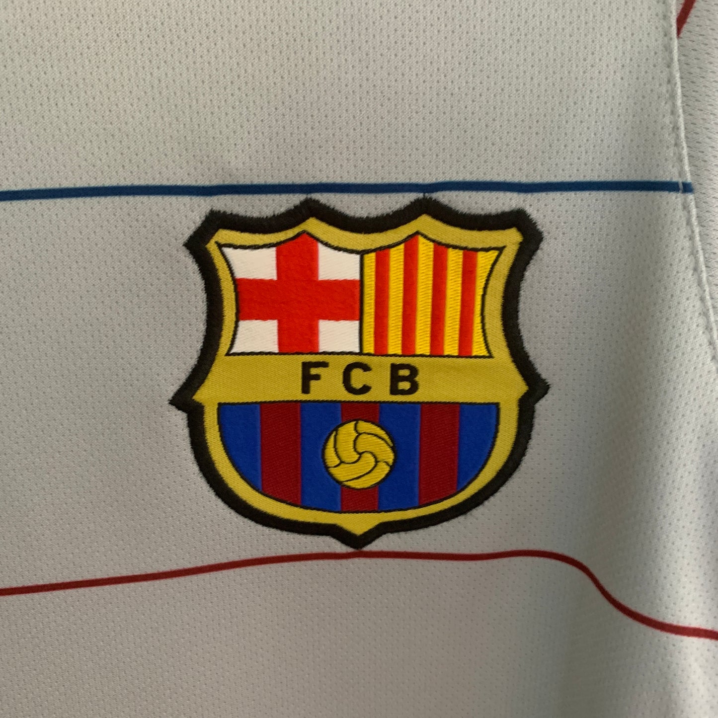 Retro Barcelona 03/04 Away