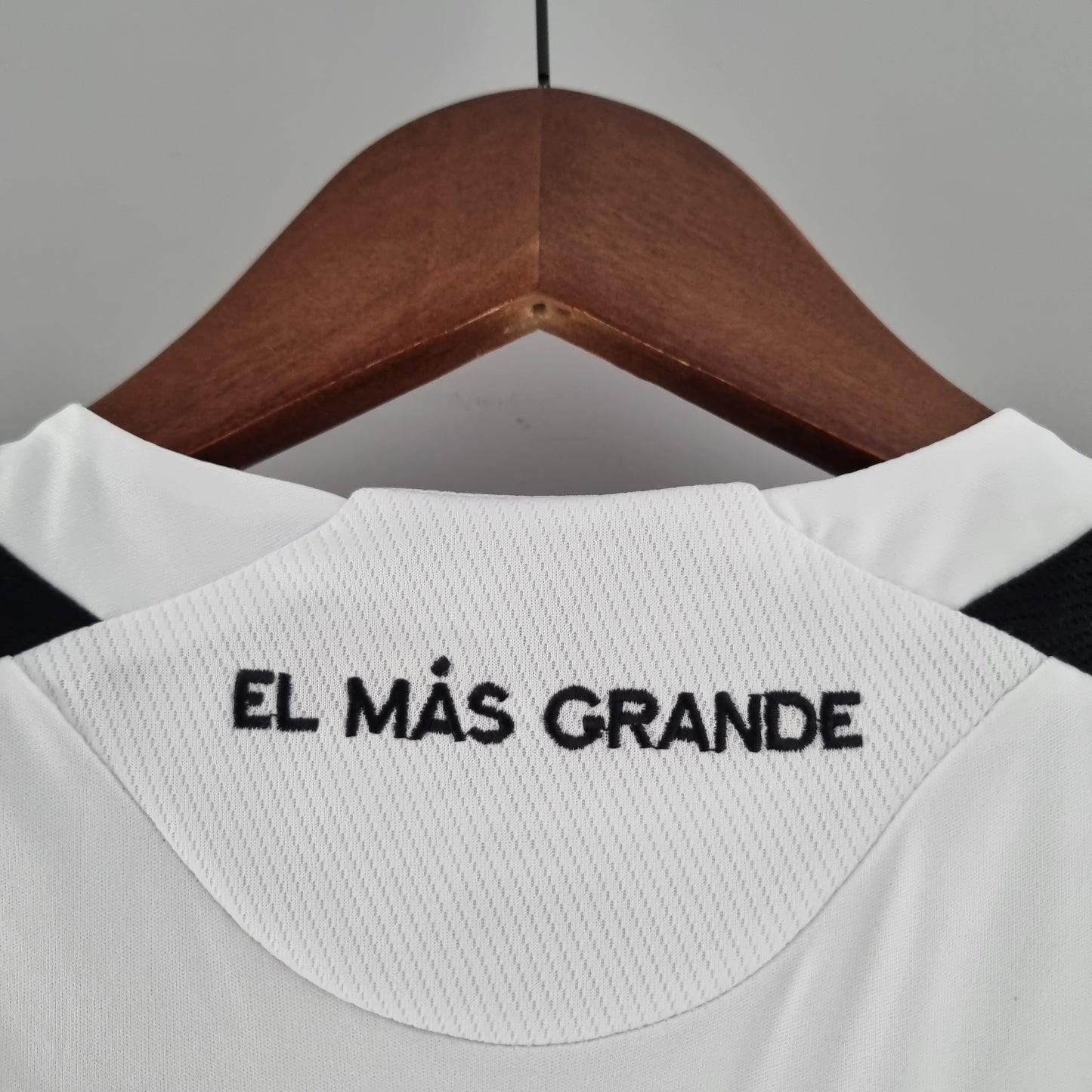 Retro River Plate 09/10 home