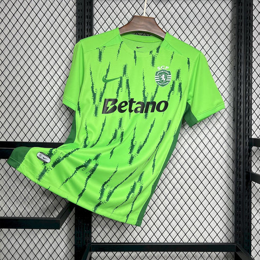 Sporting Third Away 2024/25