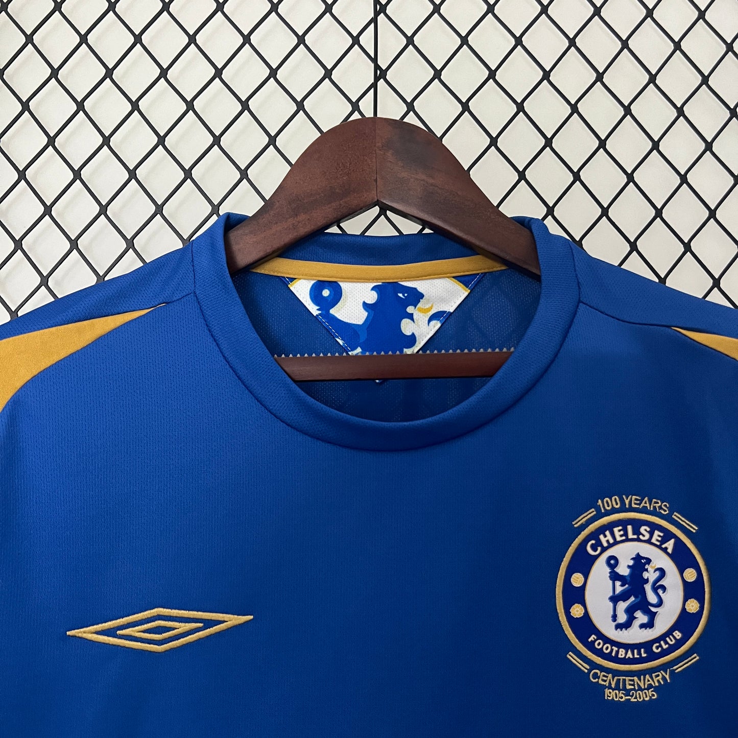 Chelsea 2005/06 Home Retro Jersey