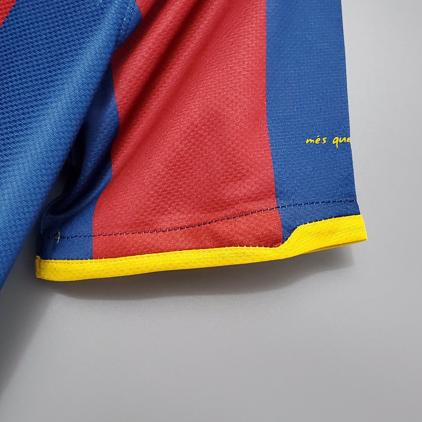 Retro Barcelona 10/11 home