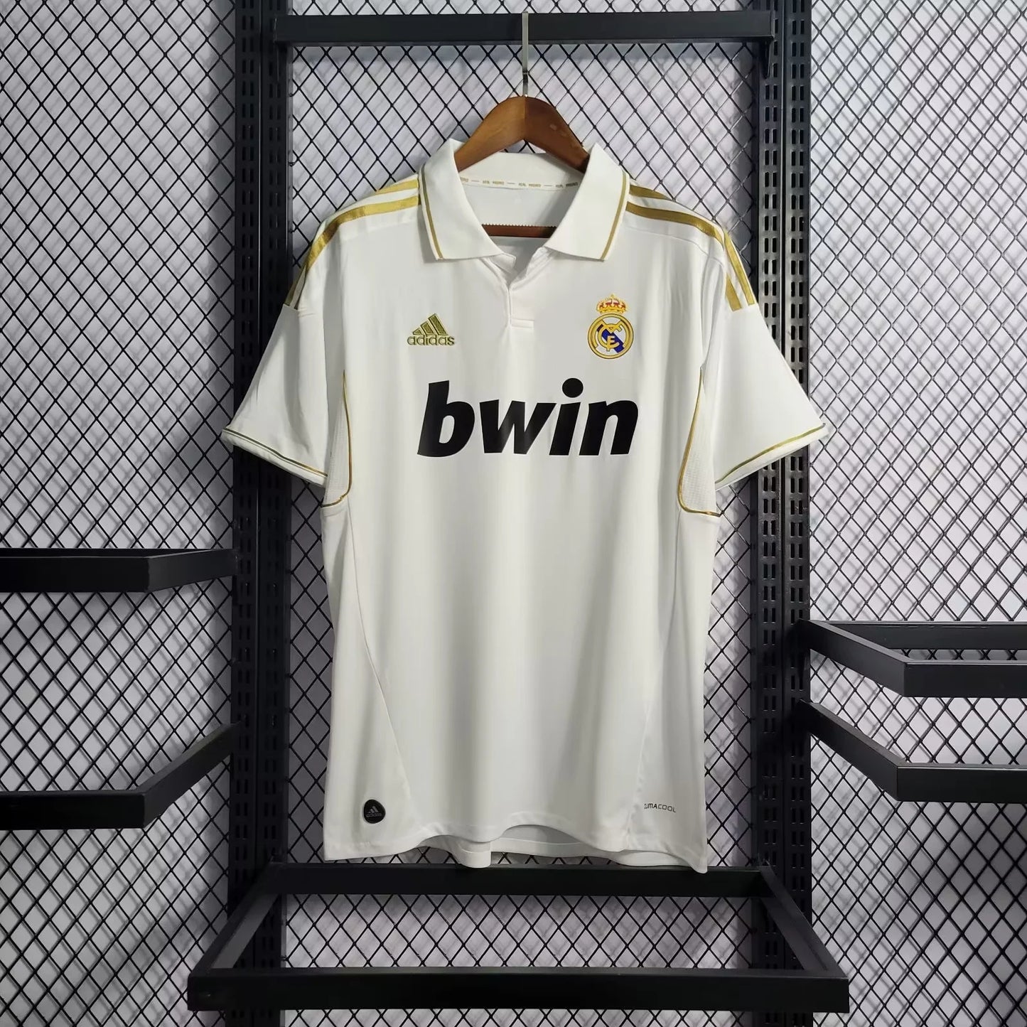 Real Madrid 2011/12 Home Retro