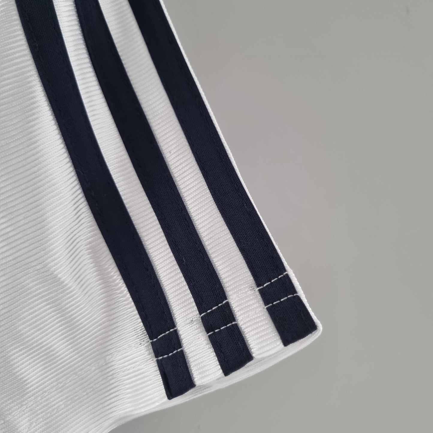 Retro Real Madrid 2000 home