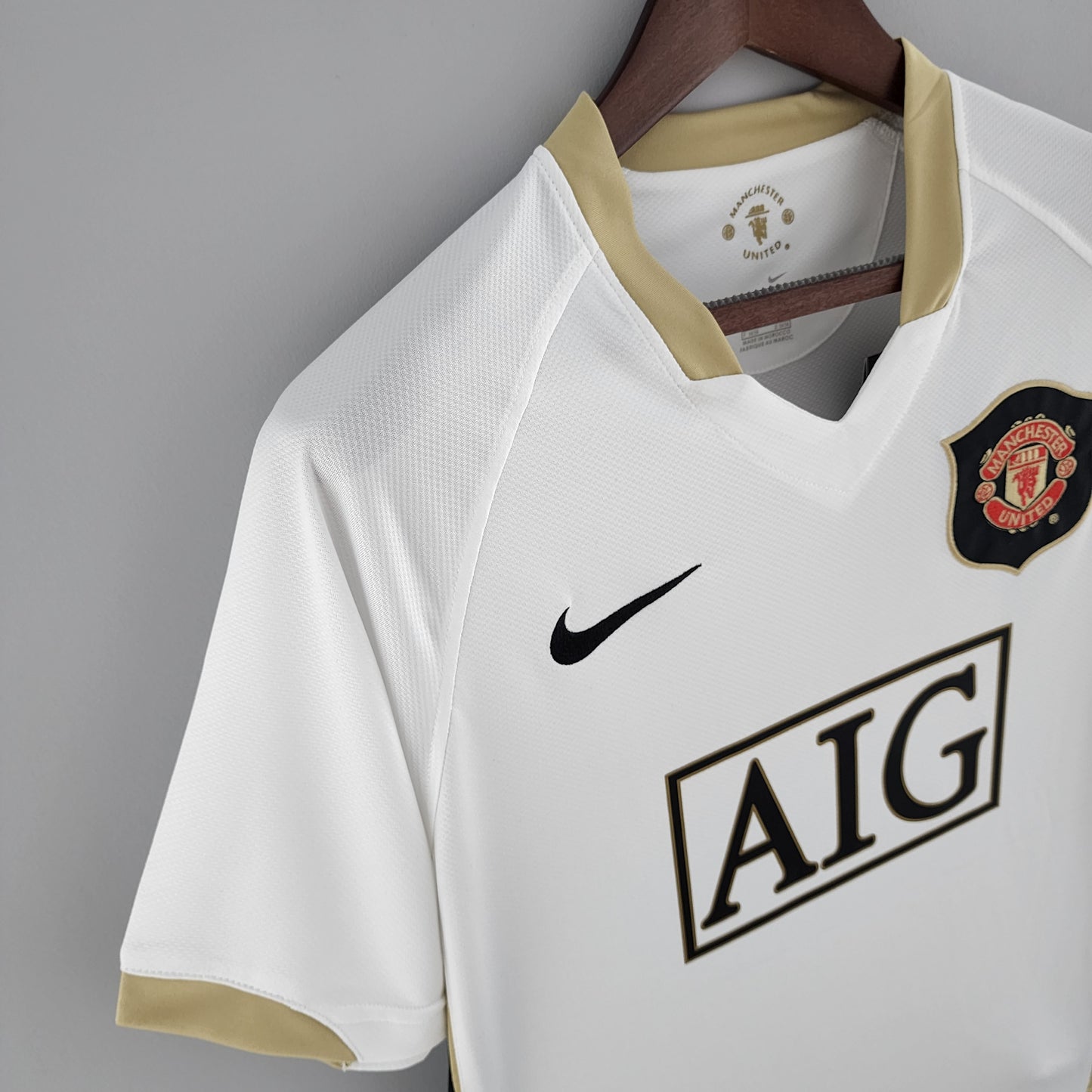 Retro Manchester United 06/07 away