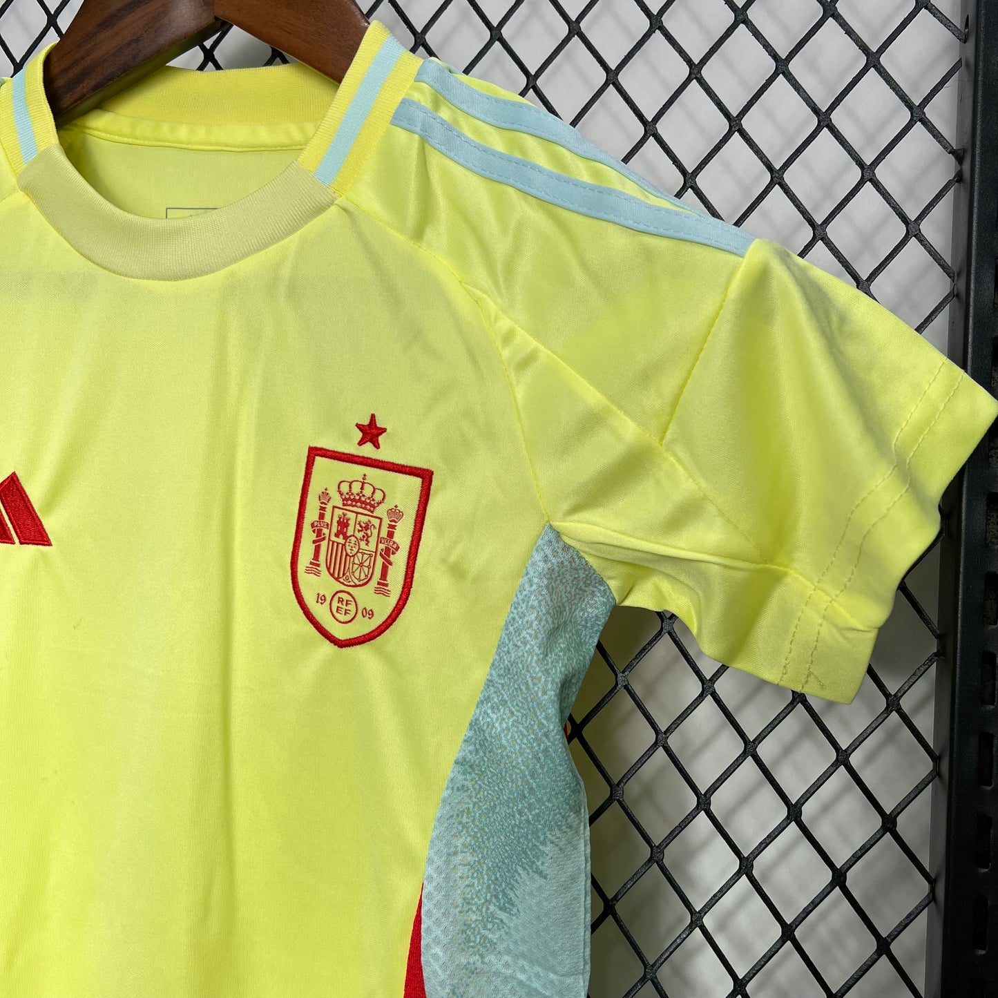 Spain 2024/25 Euro Away Kids Kit