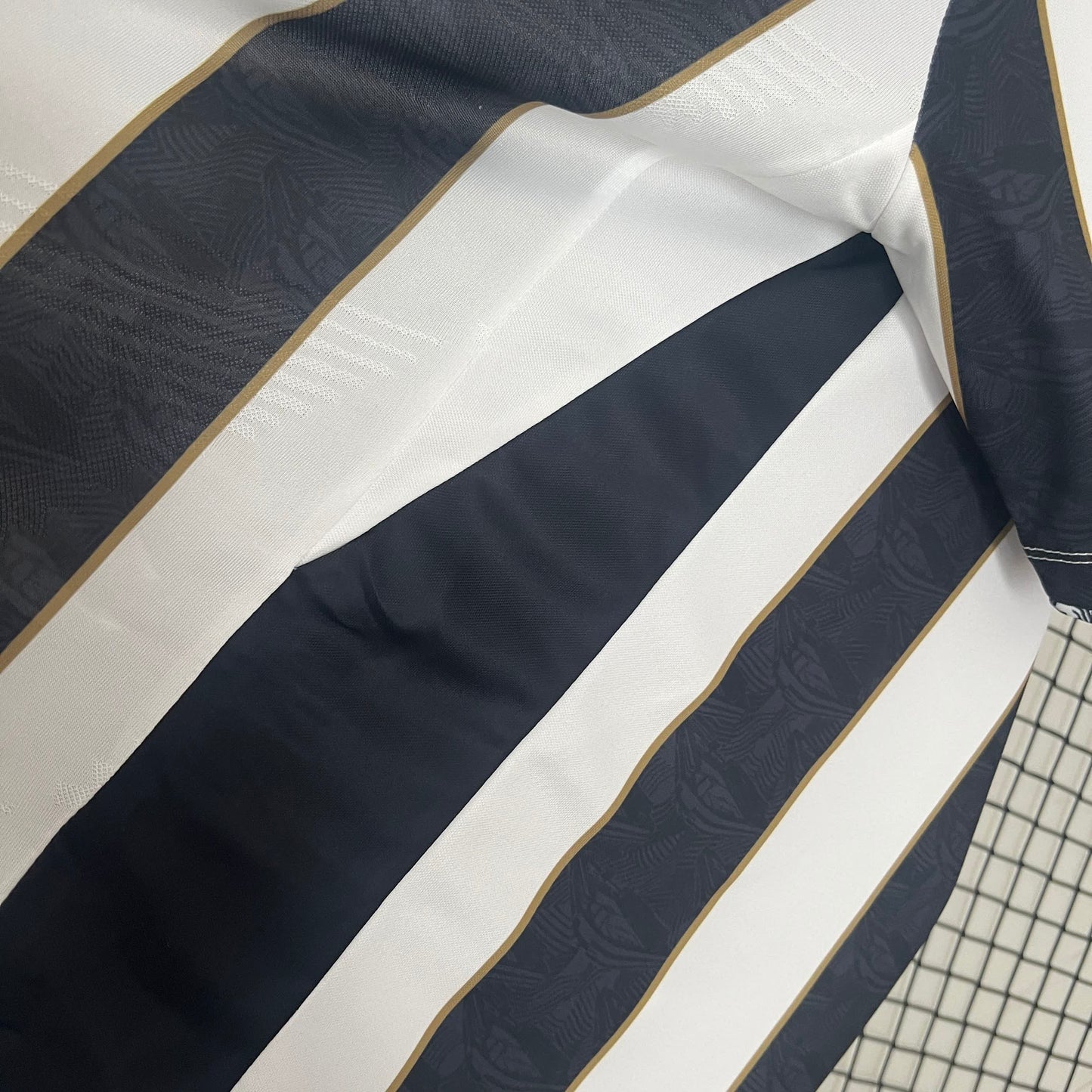 Santos 2024/25 Away Jersey