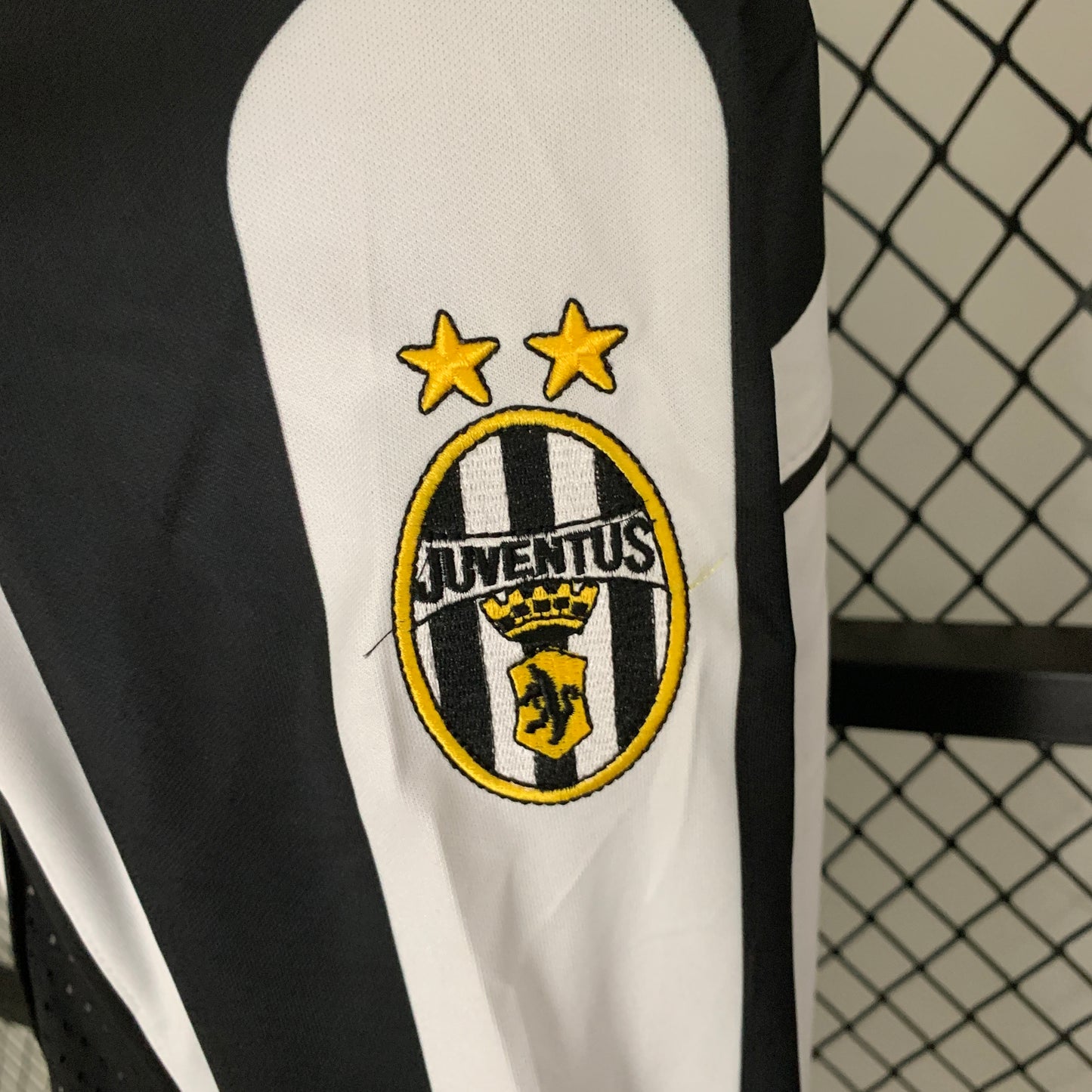 Retro long sleeve Juventus 97/98 home