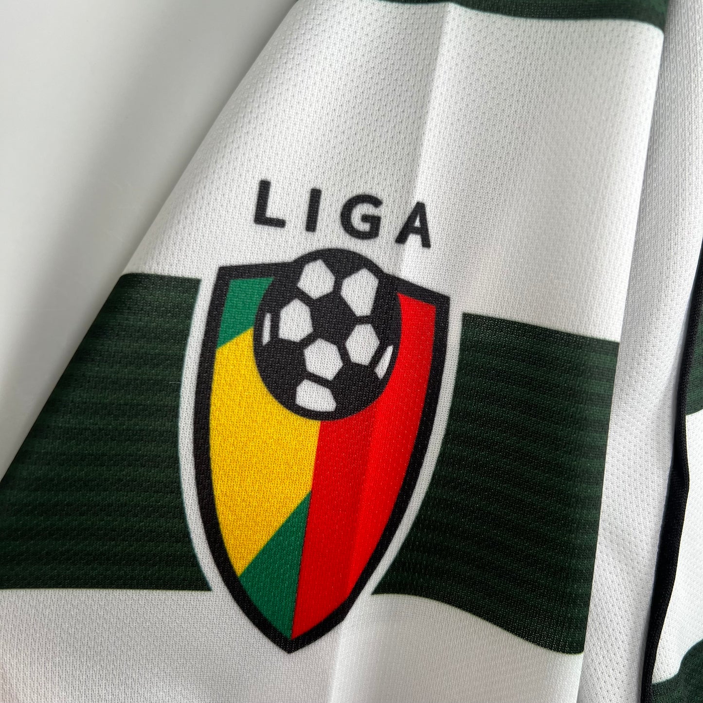 Retro Long Sleeve Sporting Lisbon 01/03 Home