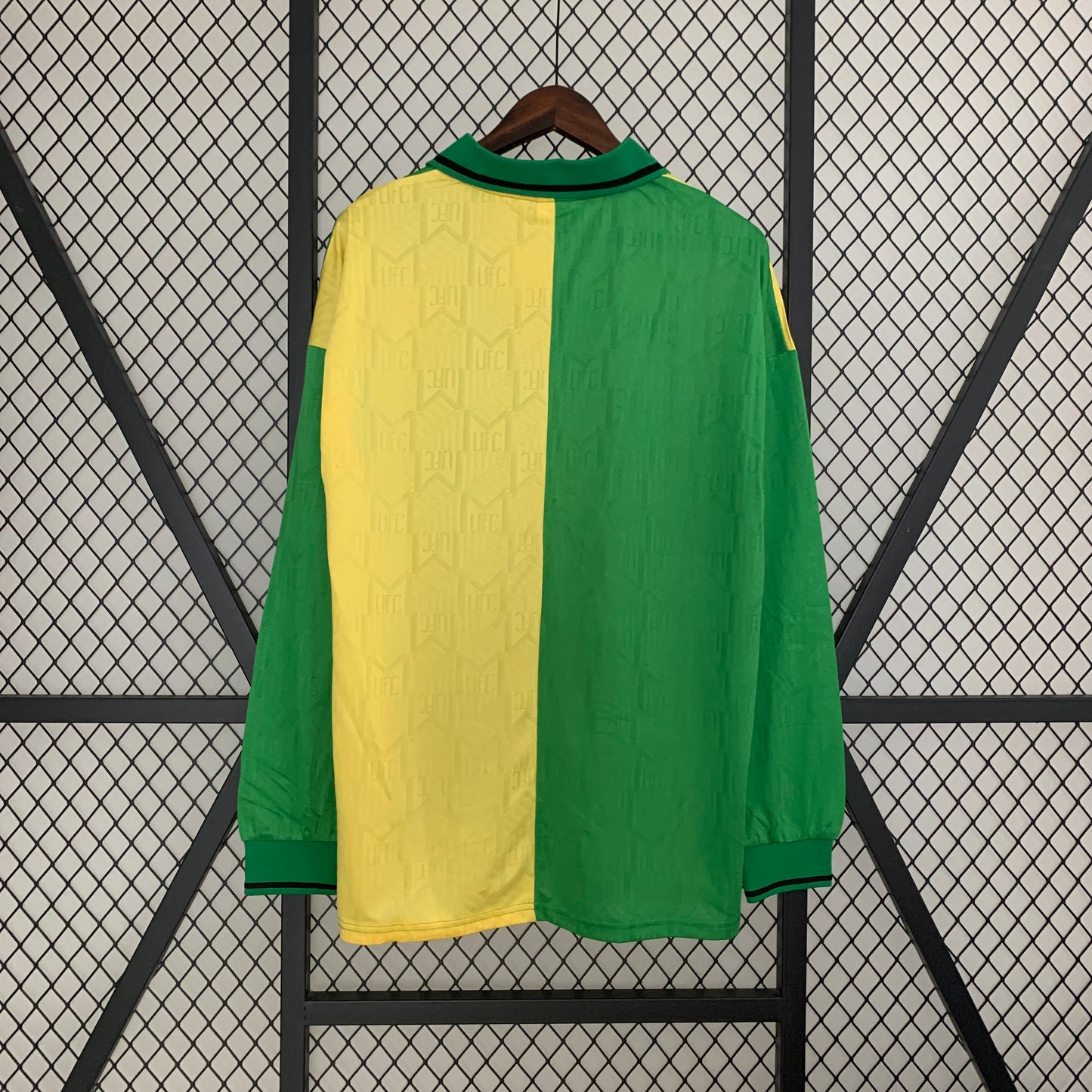 Retro long sleeve Manchester United 92/94 third away