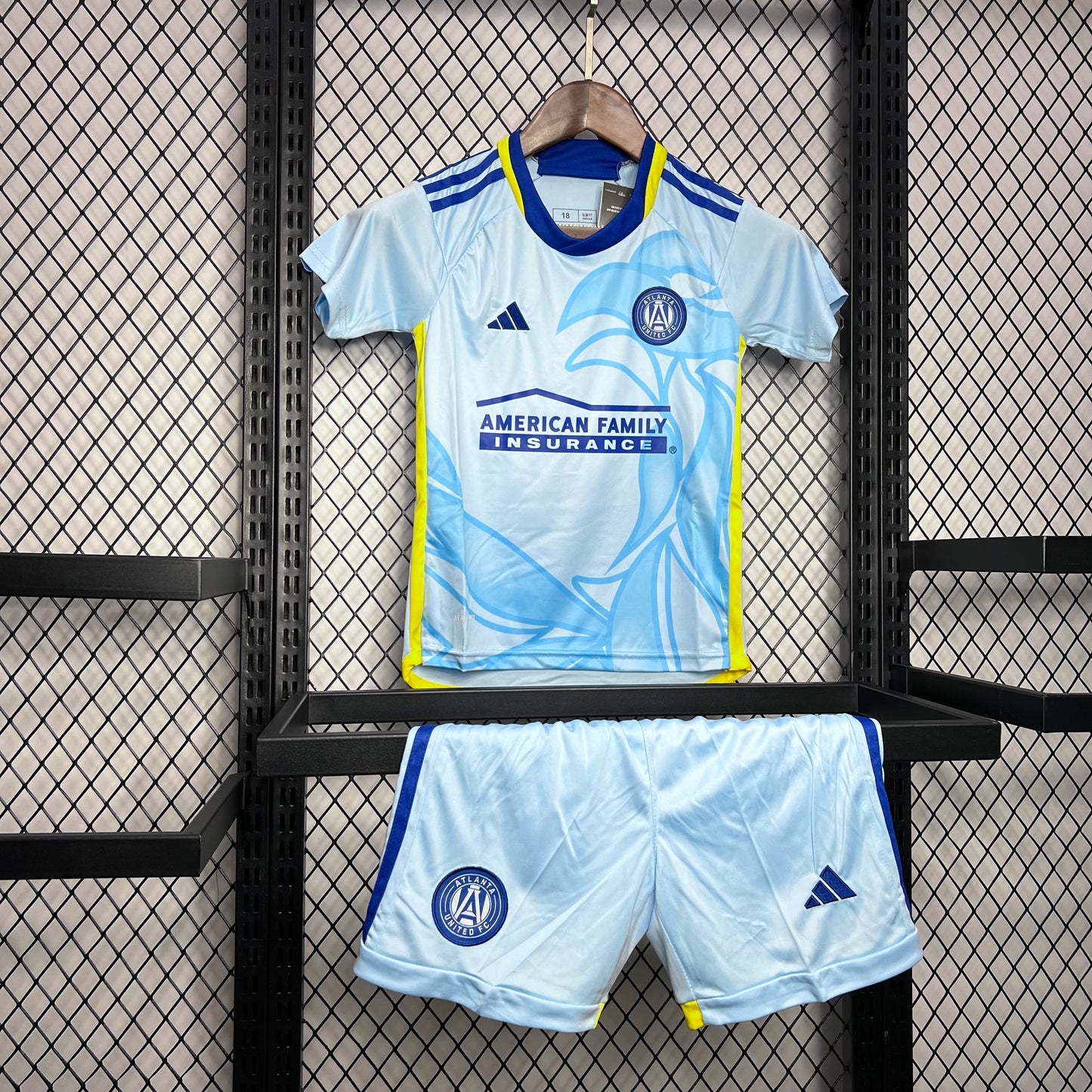 Atlanta United 2024/25 Away Kids Kit