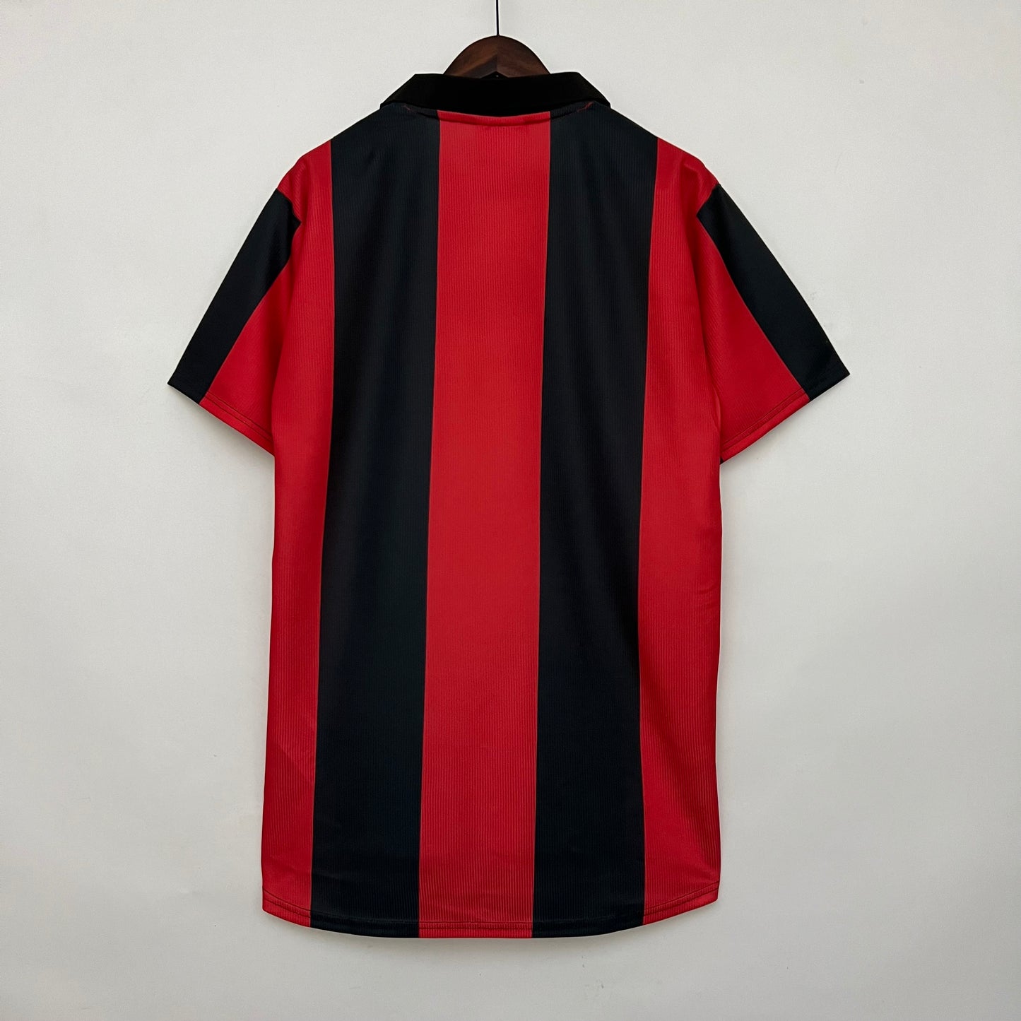 Retro Frankfurt 98/00 100th Anniversary Home