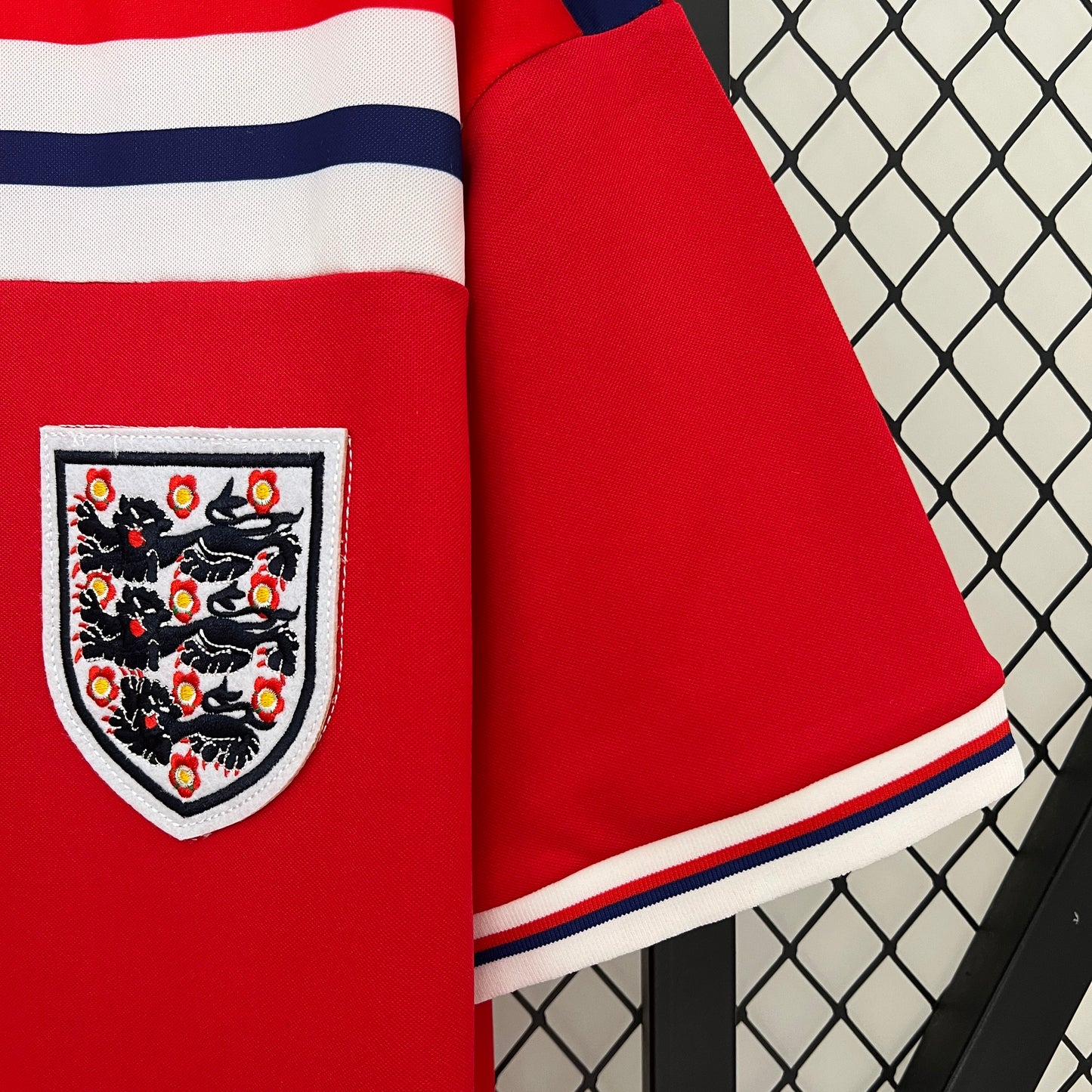Retro England 1982 Away