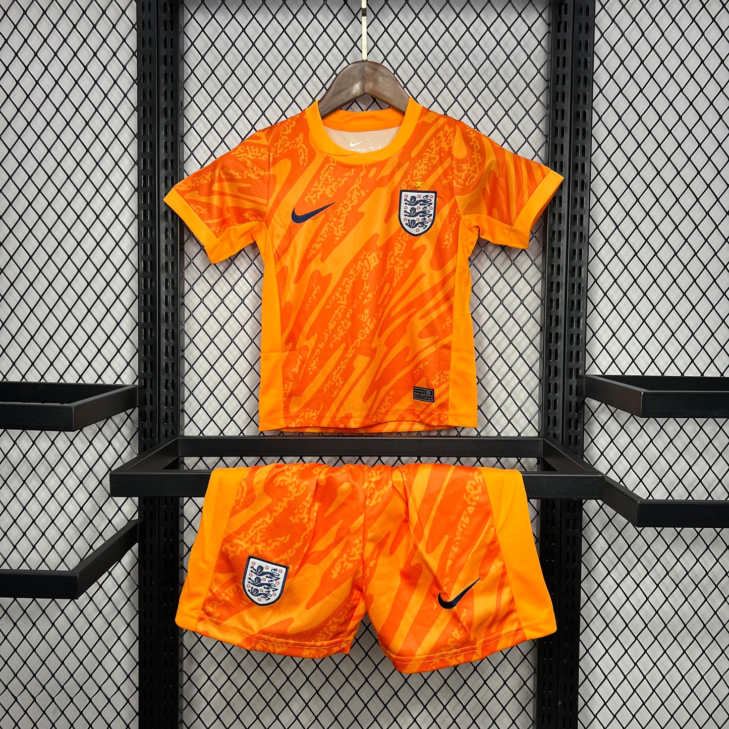England 2024/25 Euro Goalkeeper uniform Kids Kit